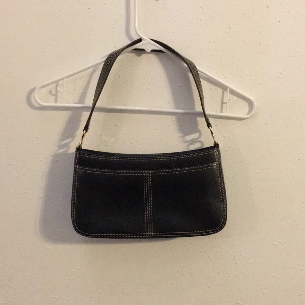 ✂️FINAL PRICE CUT✂️Adrienne Vittadini Handbag